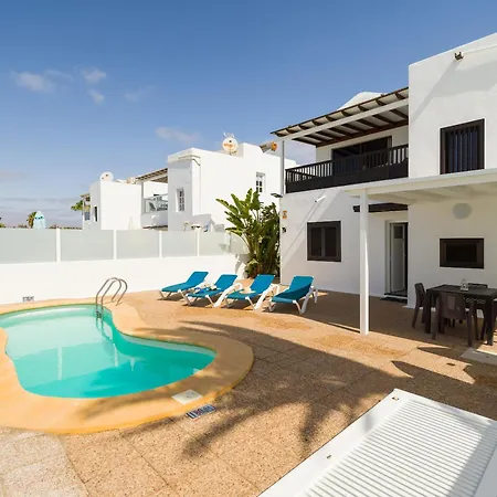 Villa Con Piscina Privada A 500 M De La Playa