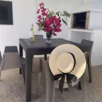 Con Piscina Privada A 500 M De La Playa Puerto del Carmen (Lanzarote)