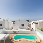 Con Piscina Privada A 500 M De La Playa Βίλα