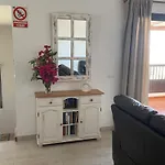 Con Piscina Privada A 500 M De La Playa Willa *