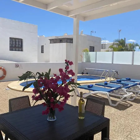 Con Piscina Privada A 500 M De La Playa