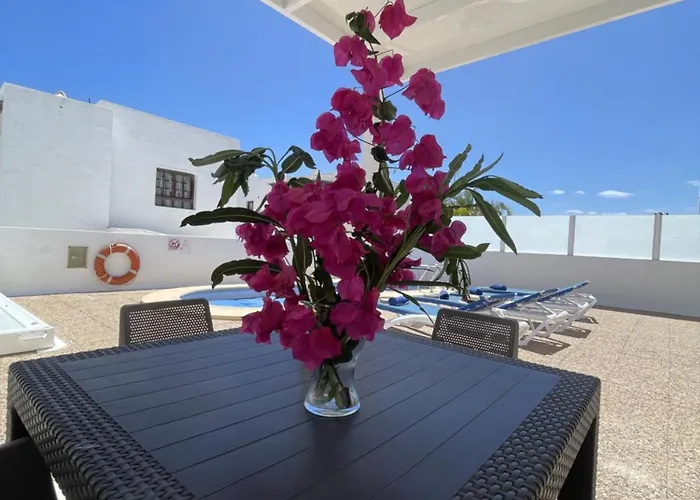 Con Piscina Privada A 500 M De La Playa * Puerto del Carmen (Lanzarote)