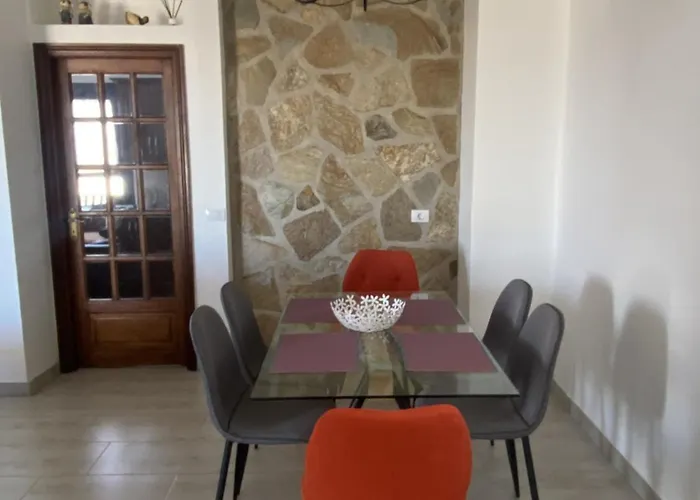 Con Piscina Privada A 500 M De La Playa Villa